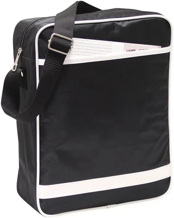 Bellino Retro Messenger Bag Color: Black
