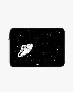 Calvin as Spaceman Spiff MacBook / Laptop-Sleeve
