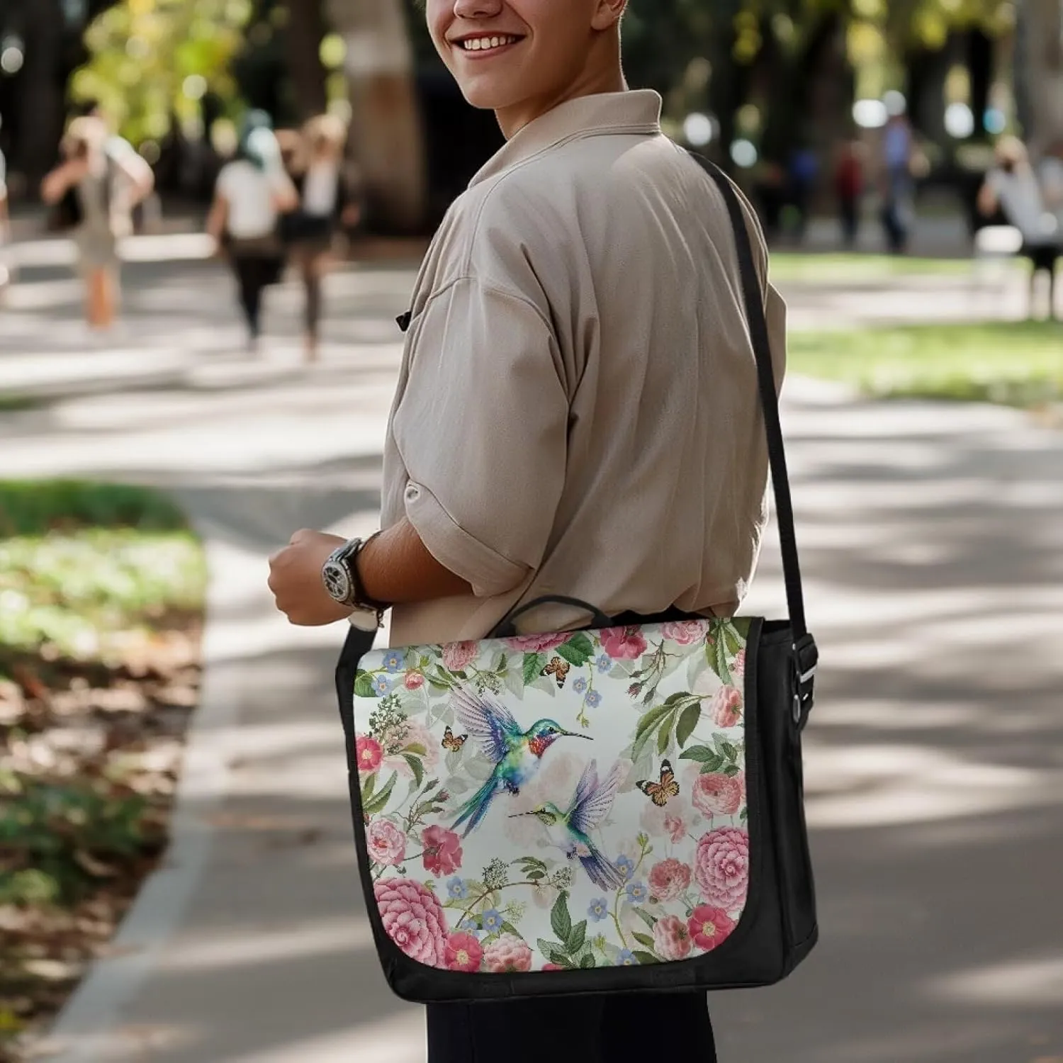 Casual Flap Crossbody Bag for Women Large Messenger Bag Vintage Men Shoulder Satchel Handbag for 15inch Laptop