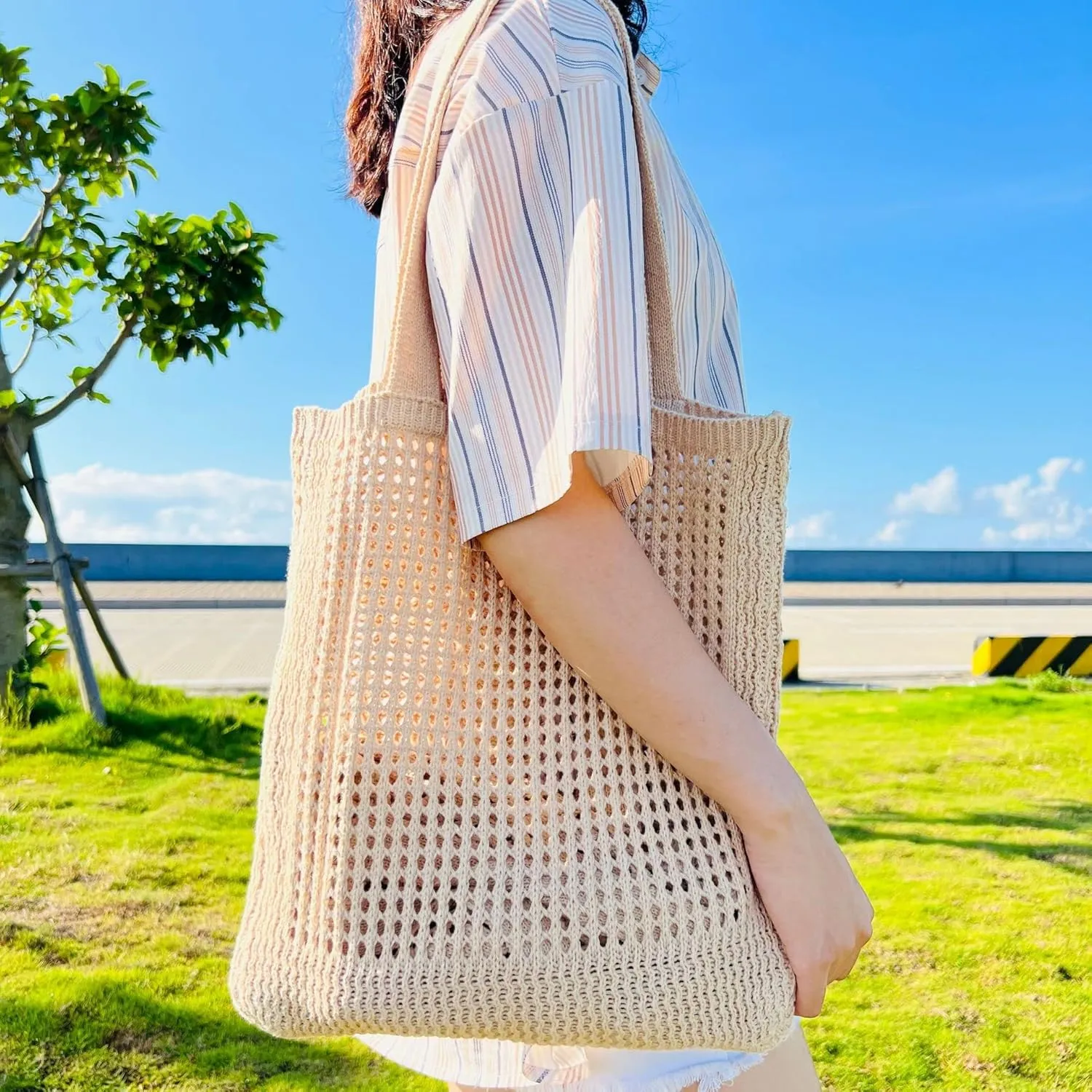 GGOOB Coconut Girl Aesthetic Crochet Tote Bag - Small, Cute Beach Bag