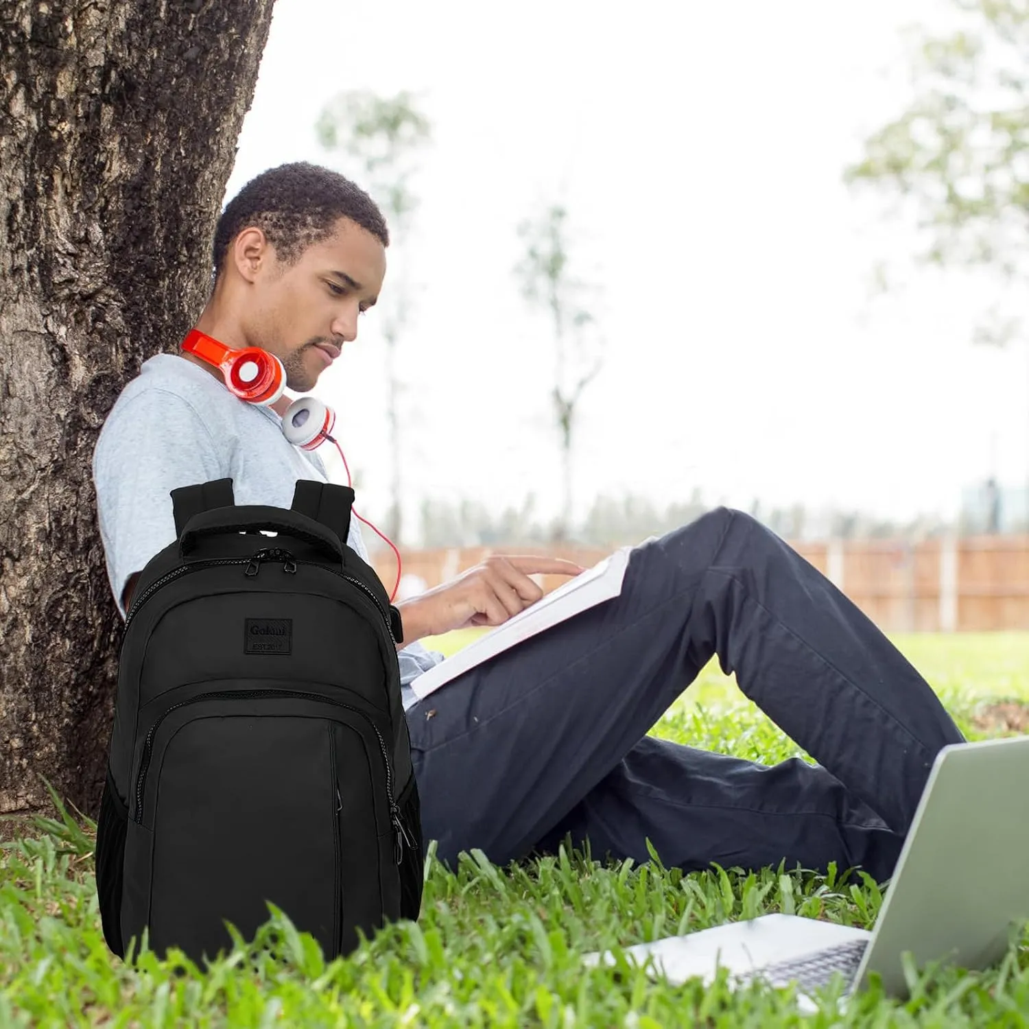 Goloni 15.6 Travel Laptop Backpack with USB Charging Port, Men Man Women Back Pack,Work,Casual College,High Schol Book Bag for Teens Lightweight Waterproof Casual Notebook Bag,Black