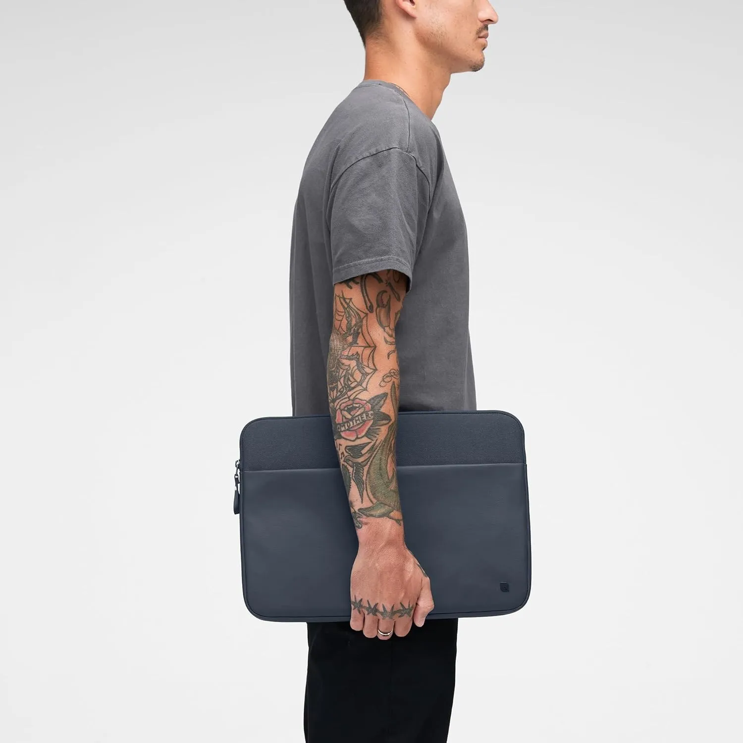 Incase A.R.C. Sleeve with ReSpun 100% Recycled Polyester - MacBook/Laptop & iPad/Tablet Case - Cushioned Faux Fur Lining, External Zippered Slip Pocket (Navy, 16-inch)