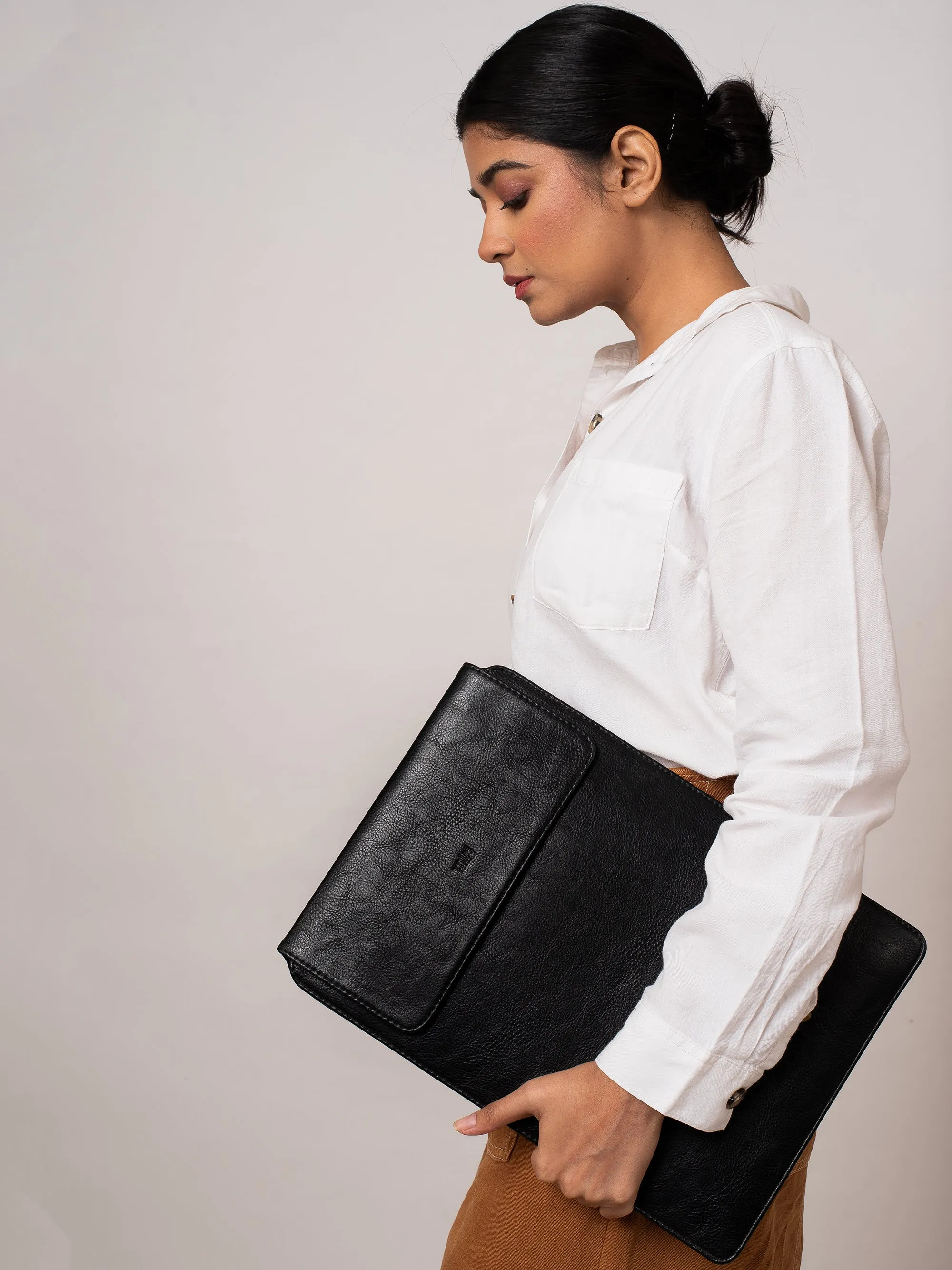 Laptop Sleeve (13/14)-Black