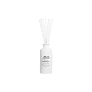 Maison Margiela 'REPLICA' Beach Walk Diffuser 6.2 oz / 185 mL diffuser
