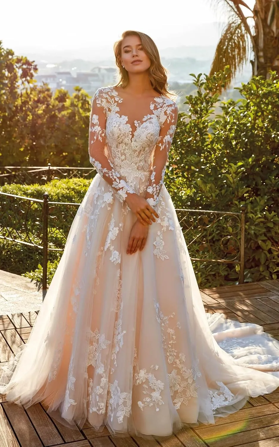 Miao Duo Women's Elegant Lace Beach Wedding Dresses for Bride 2025 with Sleeves Wedding Bridal Gowns YZTS014