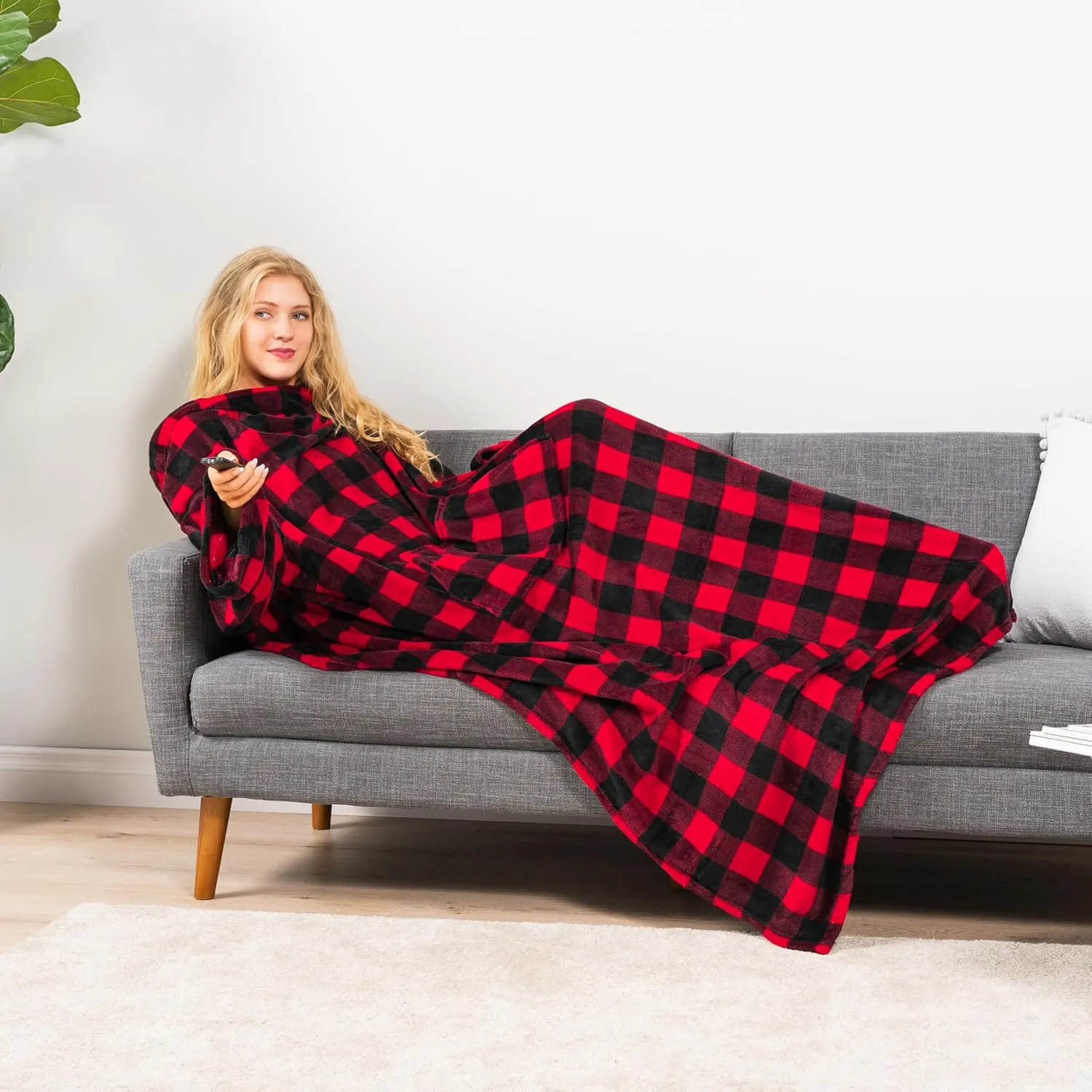 PAVILIA Blanket with Sleeves for Adult Women Men, Soft Warm Wearable Blanket Fleece Wrap Throw, Robe Blanket Gift