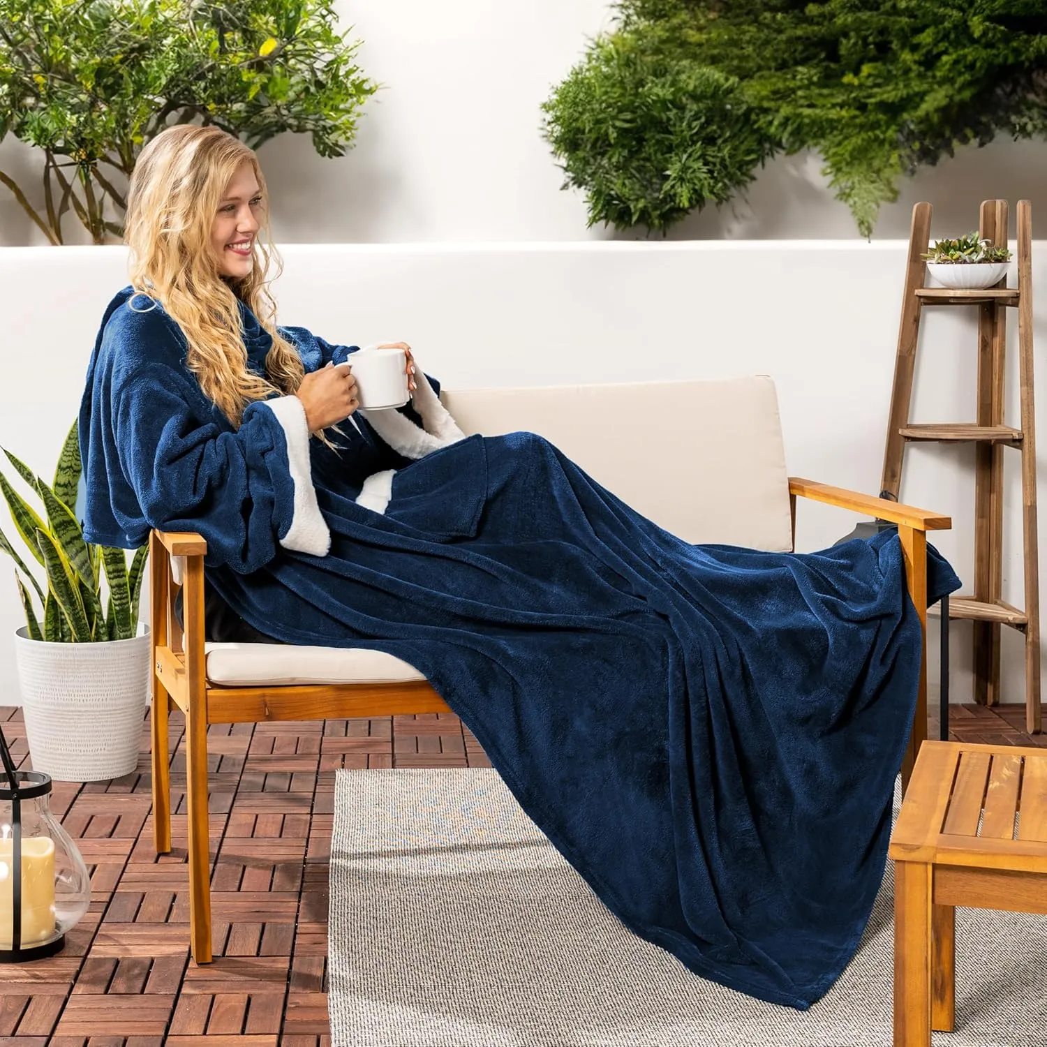 PAVILIA Fleece Blanket with Sleeves for Women Men Adults, Wearable Blanket Warm Soft Plush, Snuggle Pocket Sleeved TV Throw Wrap, Cozy White Elephant Gifts Ideas for Mom Wife, Navy Blue