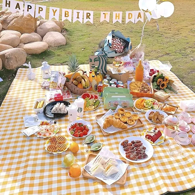 Picnic Blankets Waterproof Foldable Yellow Gingham Beach Mat Tote Handbag for Camping Travel Park (60x80 inch)