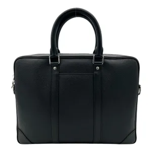 Porte Documents Voyage PM Black Messenger in Taiga Leather, Silver hardware