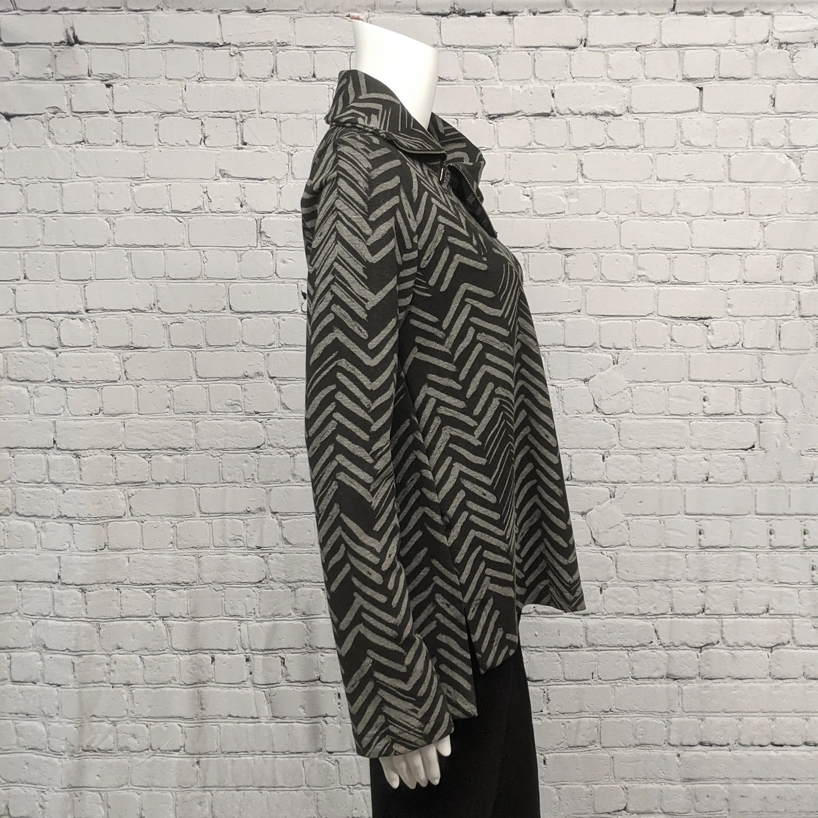 SALE! Mendocino Top in Grey Canterbury by Porto