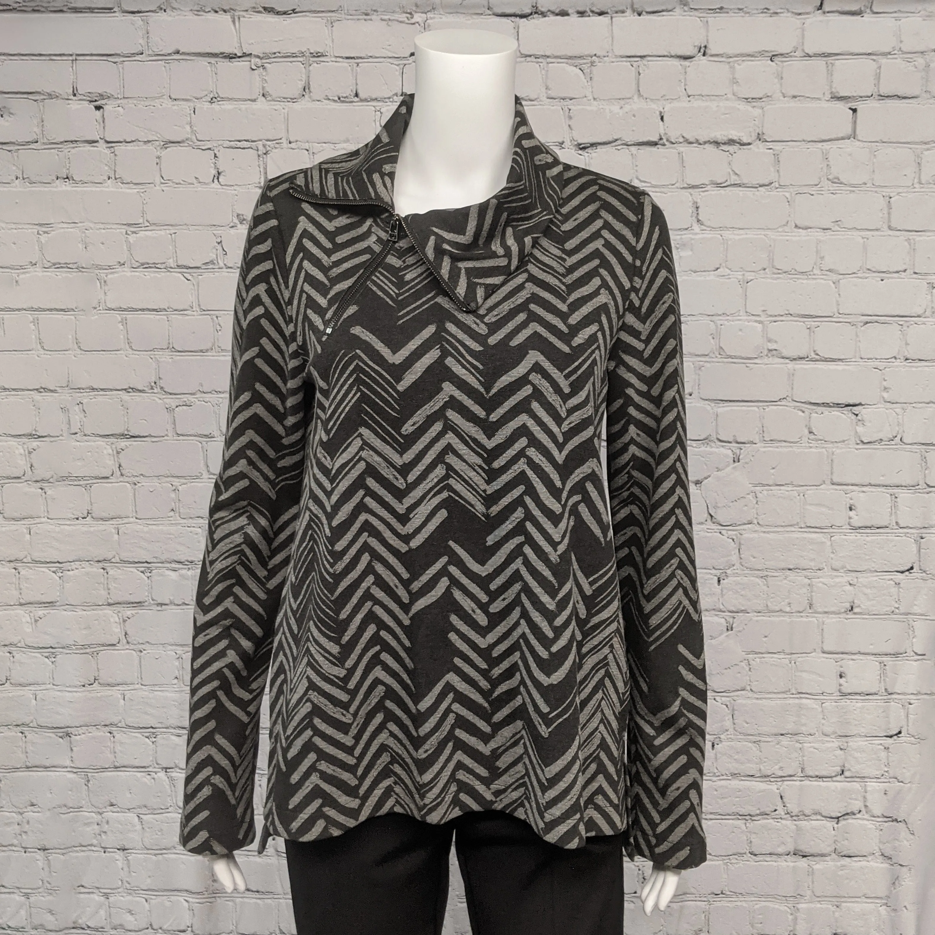 SALE! Mendocino Top in Grey Canterbury by Porto