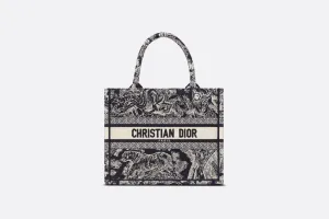 Small Dior Book Tote • Blue and White Toile de Jouy Reverse Embroidery (26.5 x 21 x 14 cm)