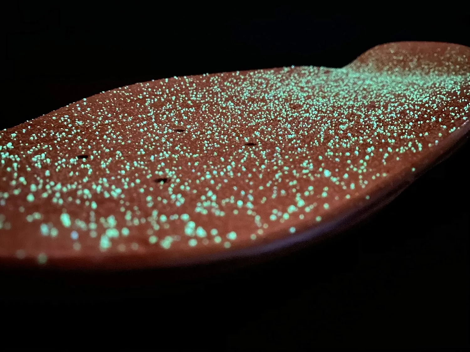 Spray on Grip Tape for Skateboards and Longboards