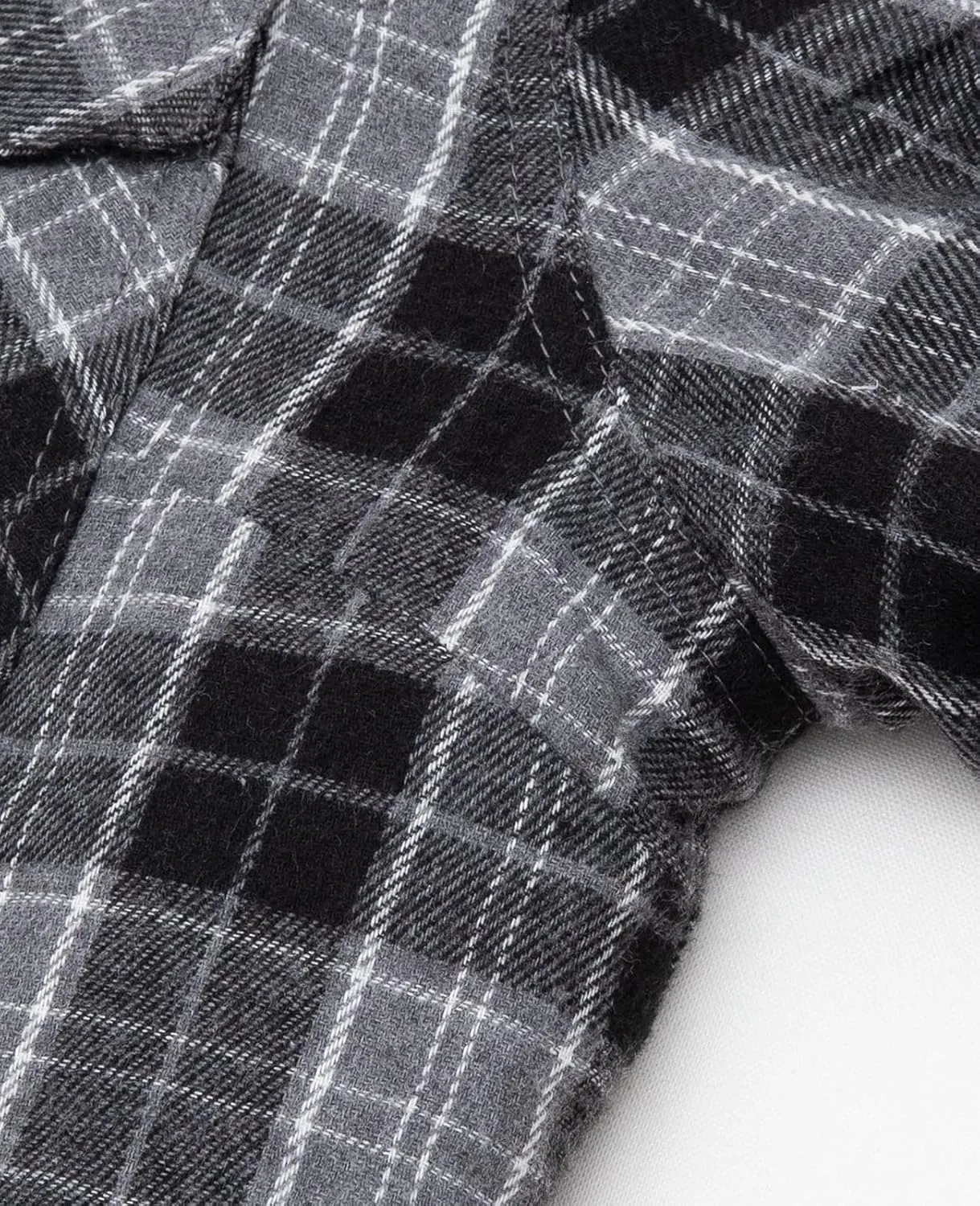ThCreasa Womens Sherpa Lined Flannel Jacket with Hand Pockets, Plaid Button Down Fuzzy Shirt Jackets