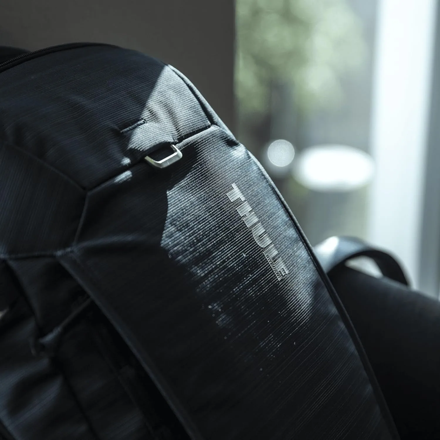 Thule Construct Backpack - School, Work & Travel - Padded Laptop Sleeve - Internal Organizational Quick Access Front Pocket