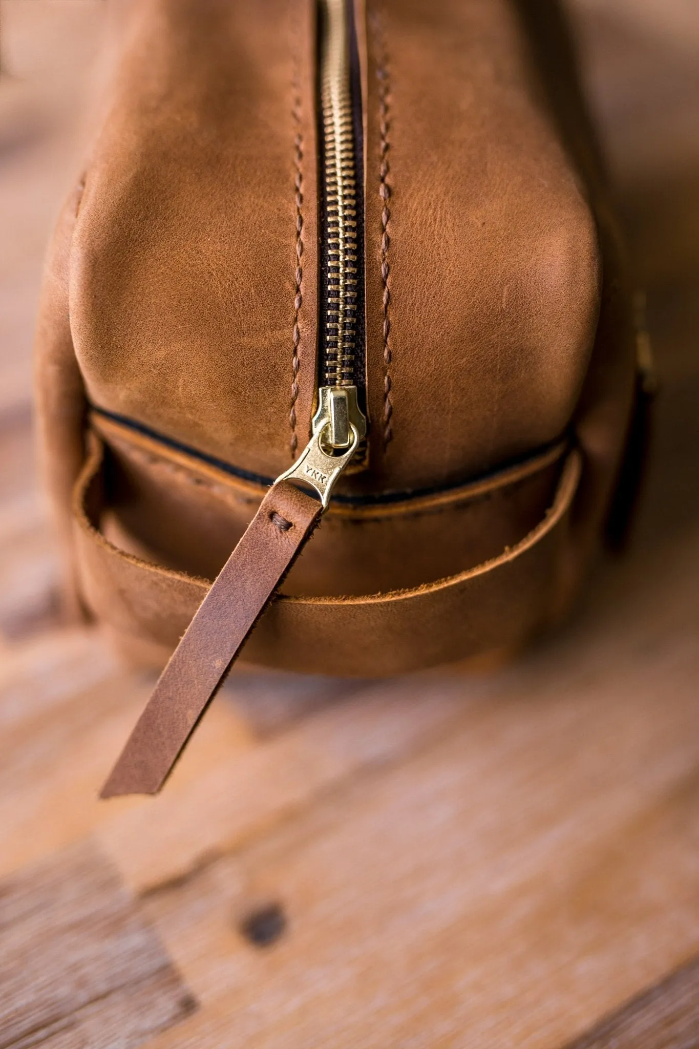 Unisex Genuine Leather Toiletry Bag
