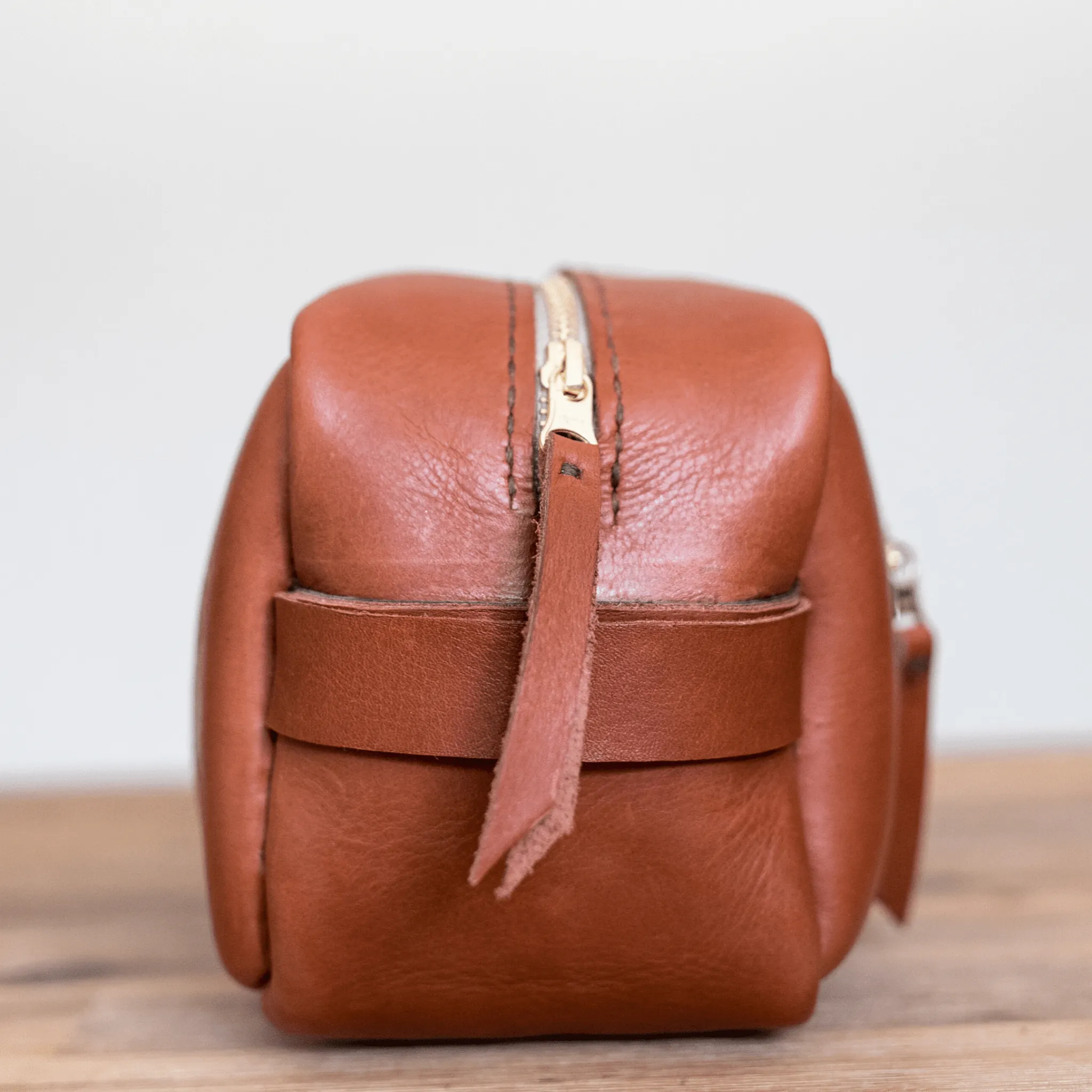 Unisex Genuine Leather Toiletry Bag