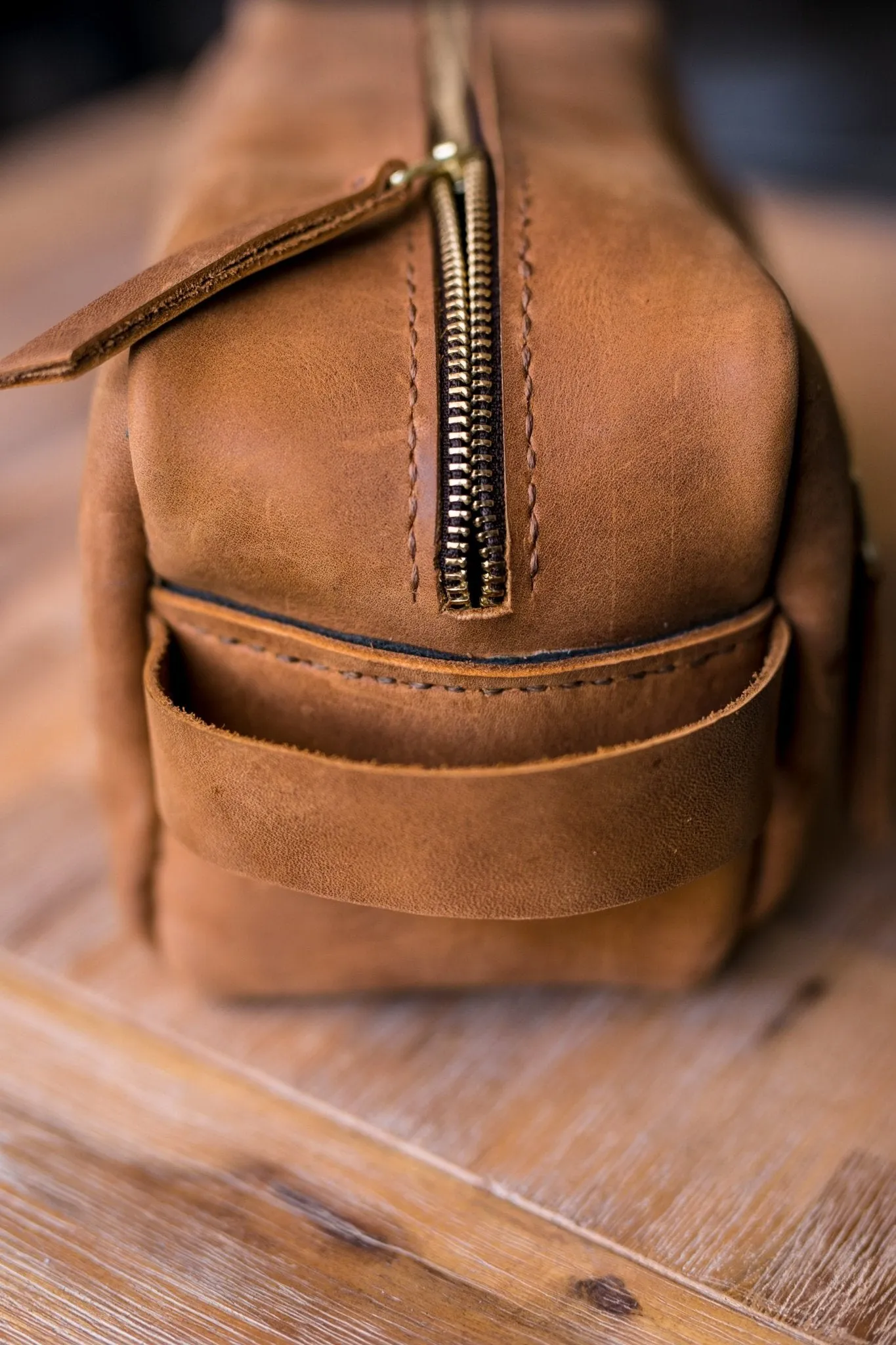Unisex Genuine Leather Toiletry Bag