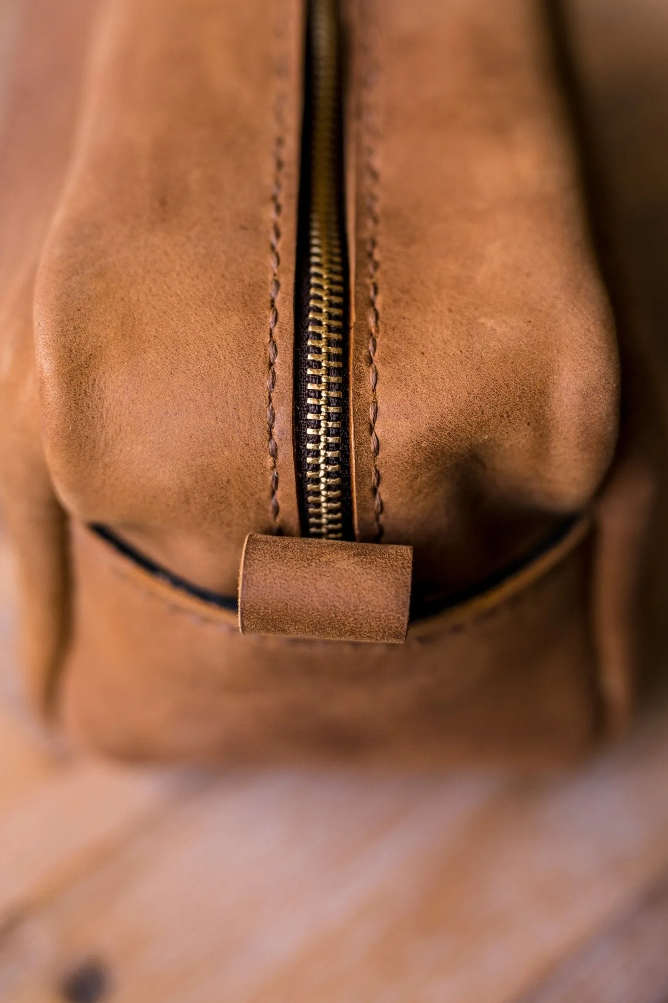 Unisex Genuine Leather Toiletry Bag